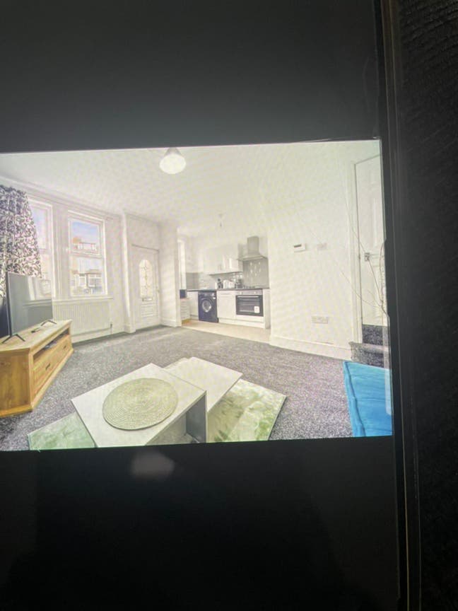 3 bedroom property to rent Leeds Main Photo