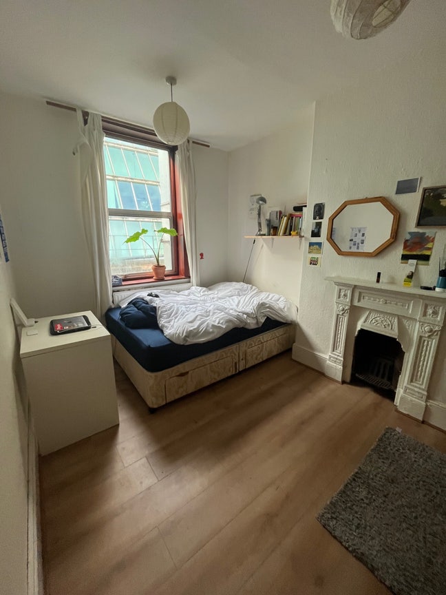 Cosy Room in the Heart of Shoreditch  Main Photo