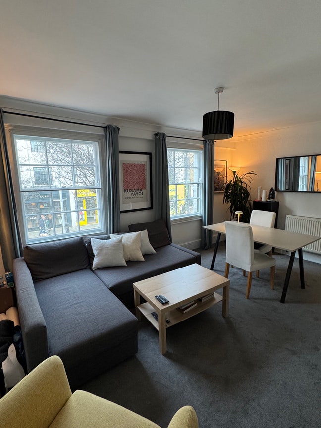 Quiet Double Room - King’s Road Chelsea Main Photo