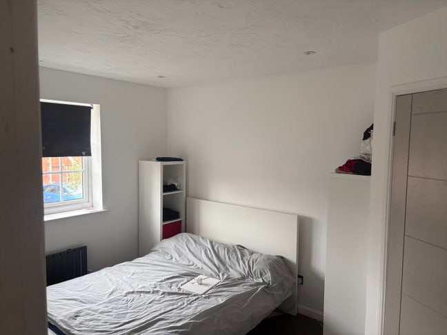 Double Room for rent in stevenage Main Photo