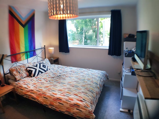 Short Sublet for 1 Bedroom Flat  Main Photo