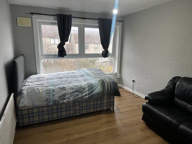 Double room to rent  Main Photo