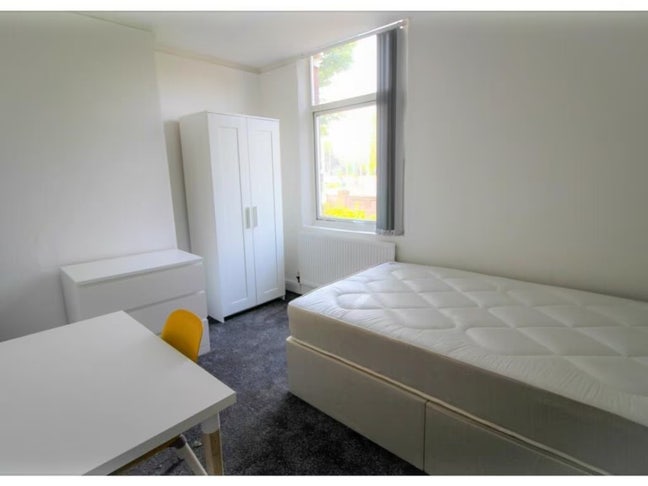 2 Rooms Opposite UoB Gym | Selly Oak Main Photo