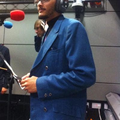 Professional Male seeks a double room Main Photo