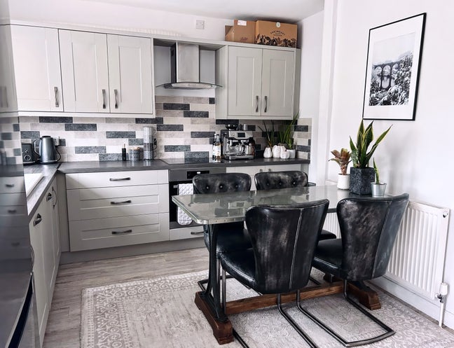 Double room/whole house/ SnowHill/Wakefield Main Photo