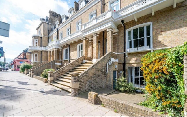 Double Room near Battersea Park!  Main Photo