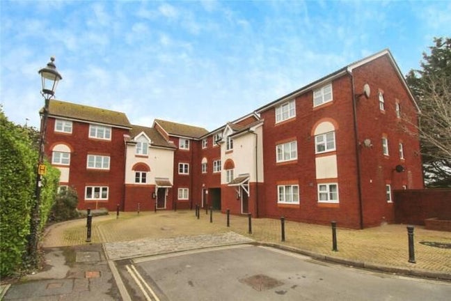 Studio Flat to Rent–Southampton City Centre 1 Feb Main Photo
