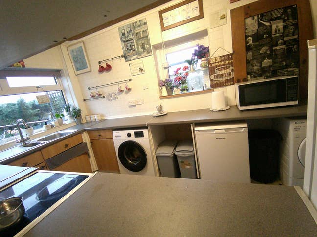 UWE Students looking for comfort and convenience. Main Photo