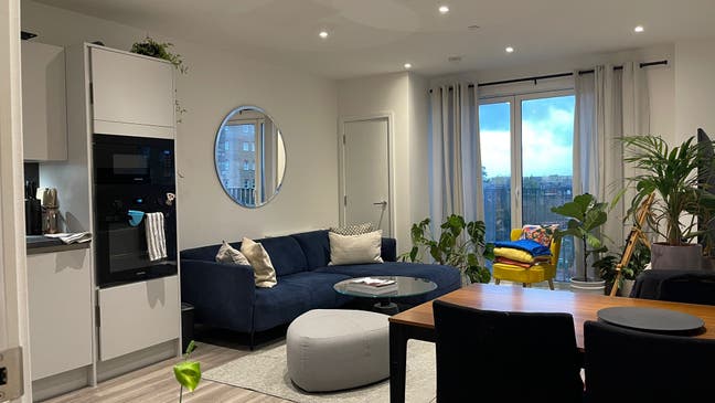 Single Room with Double bed  Main Photo