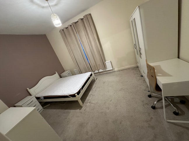 Double Bedroom Clayton Manc inc Bills Main Photo