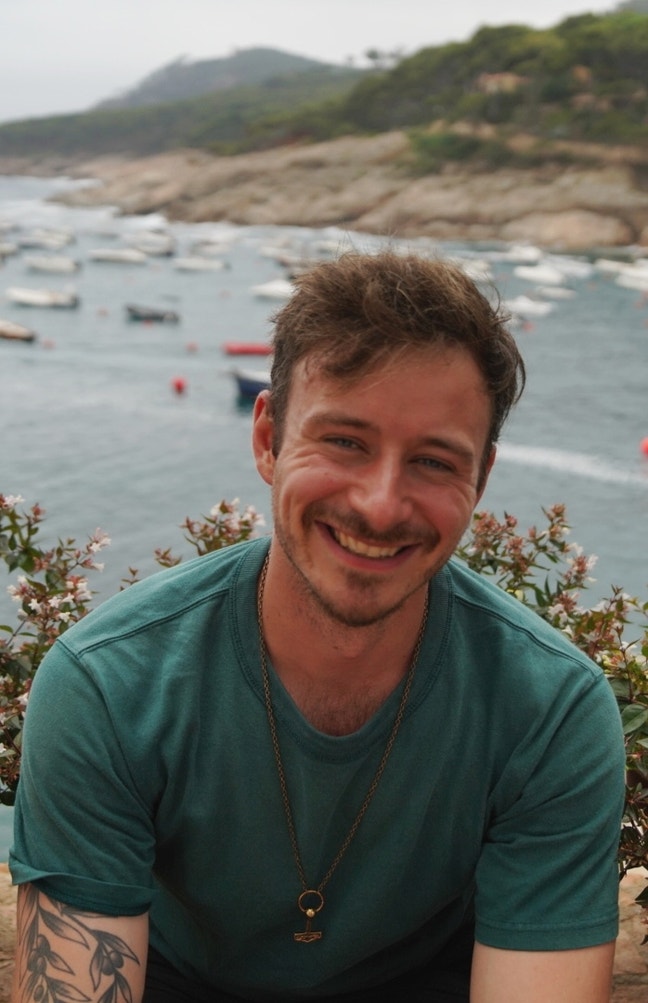 2 young men, and woman seek a 3 bed house Main Photo