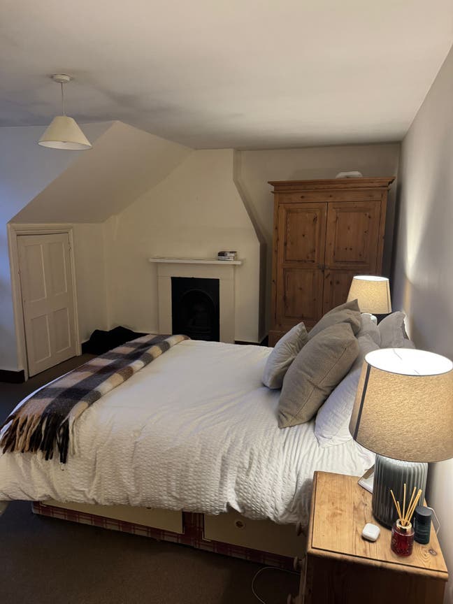 Two huge rooms in beautiful Islington townhouse  Main Photo