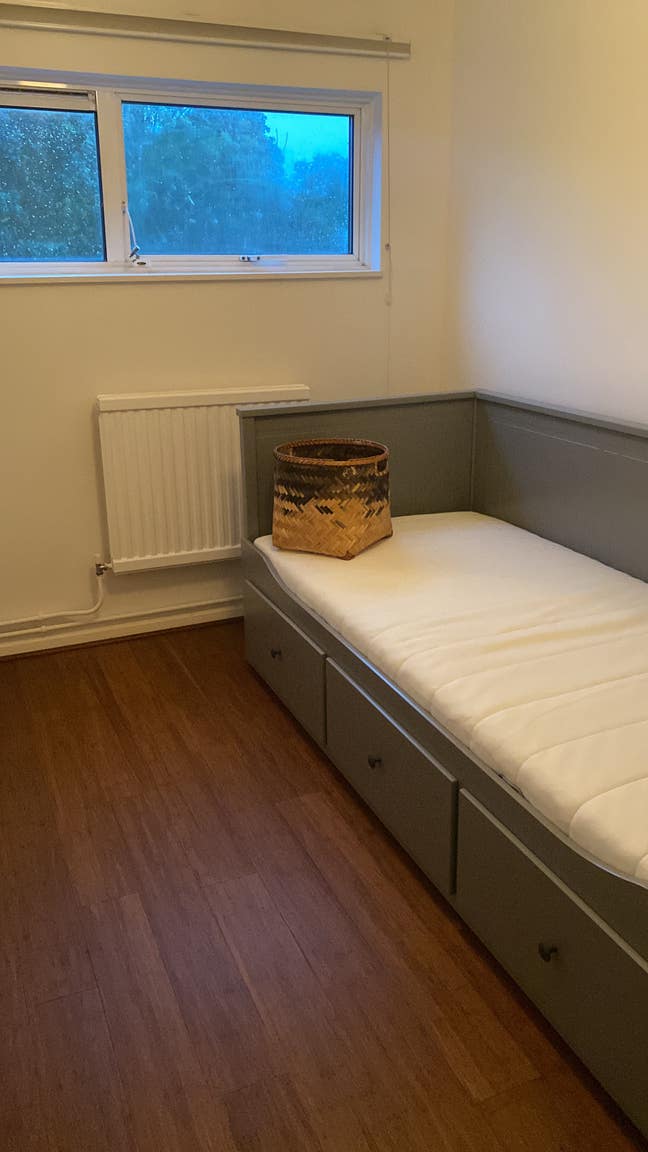 Rent a Room Main Photo