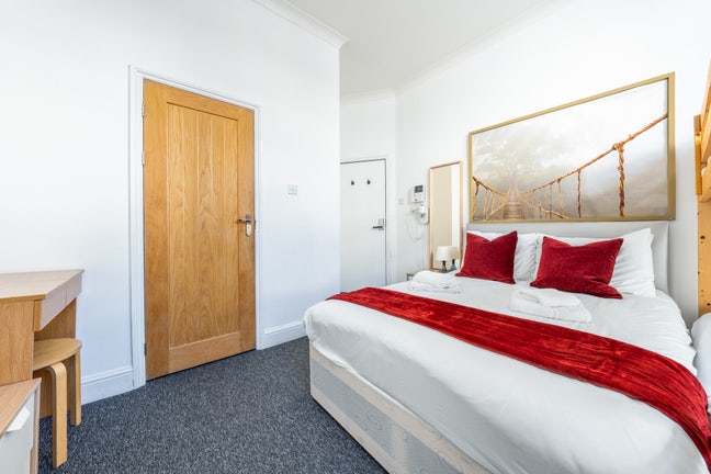 En-Suite Studio Rooms | Bills Included  Main Photo