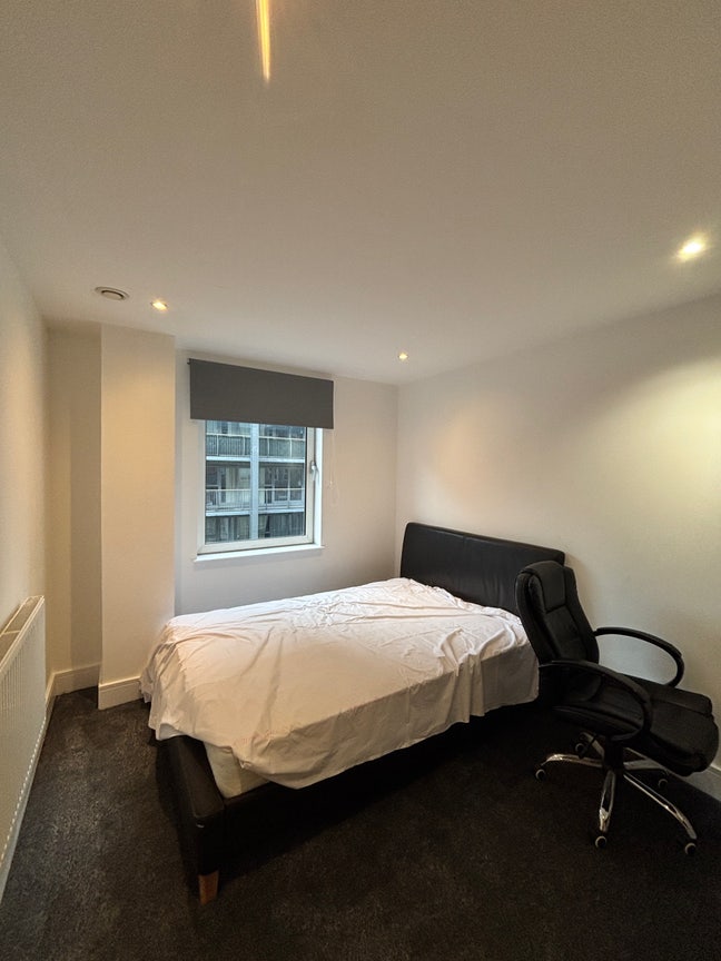 London E14 En-Suite Room Main Photo