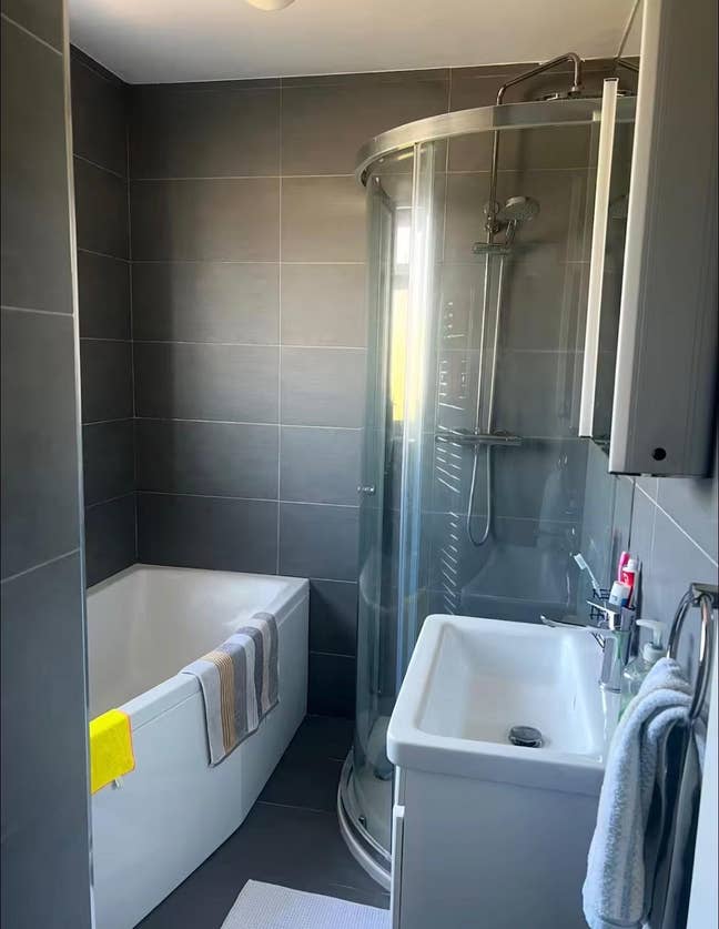 Cosy room  Main Photo