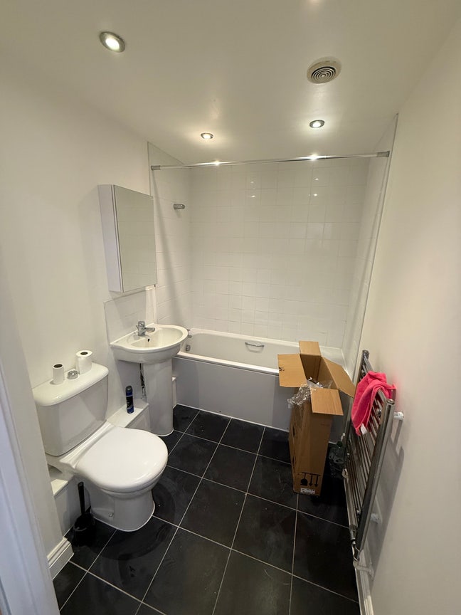 Stylish apartment Available Dartford !!!  Main Photo