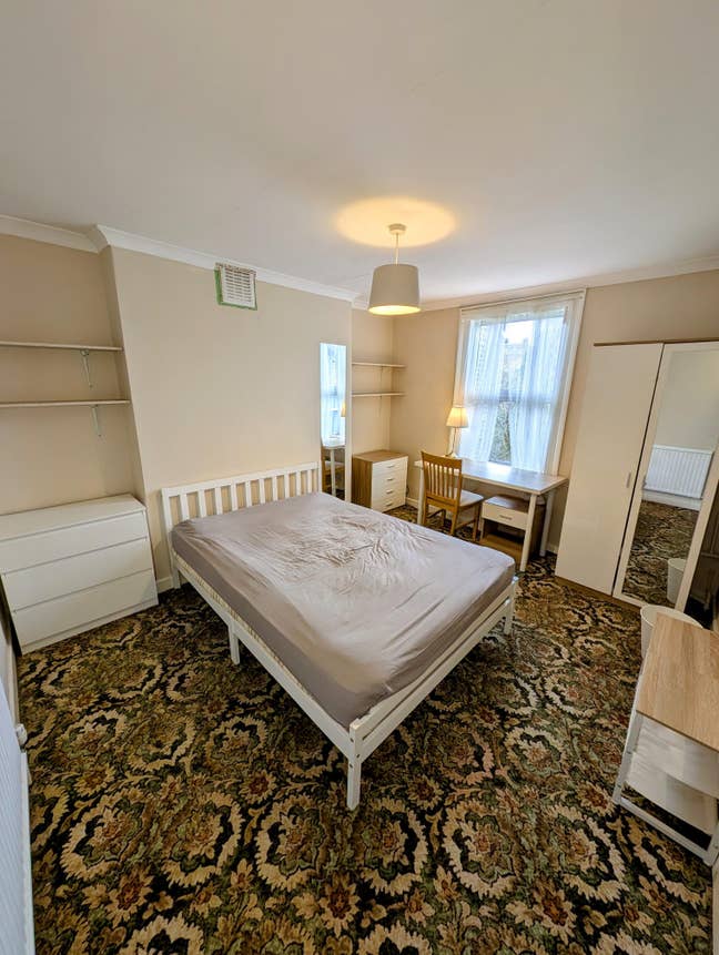 Furnished Double in Crystal Palace SE19, &pound;850pm Main Photo