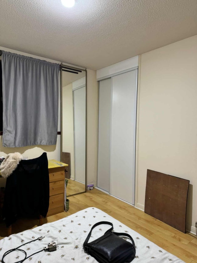 Single room available at EH7 Main Photo