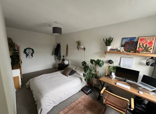 Beautiful room available in Clifton  Main Photo