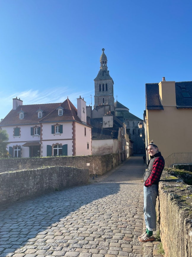 French & Spanish teacher (ish) and Southside lover Main Photo