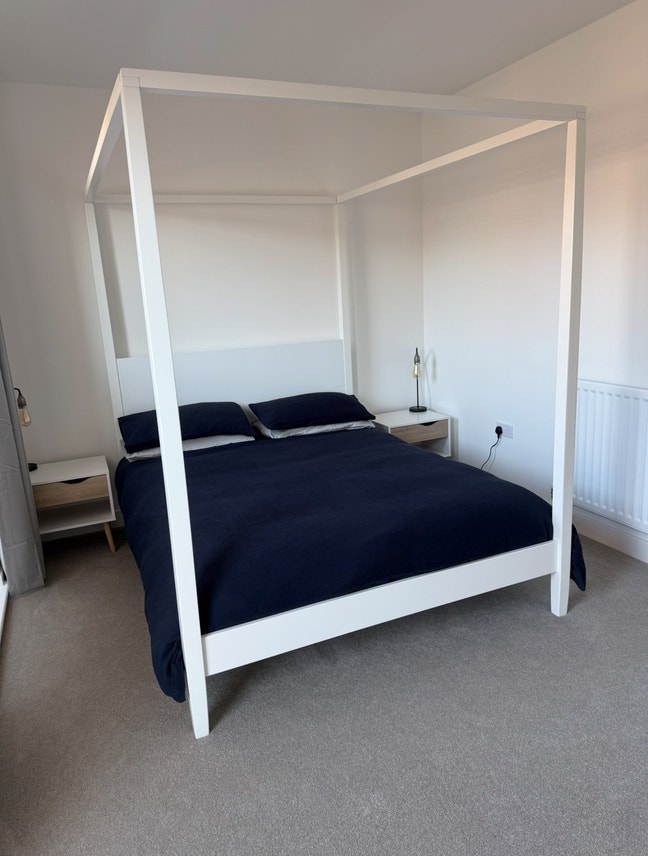 Kingsize room in detached house in Lindfield. Main Photo