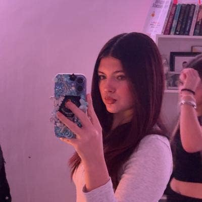 Looking for a flat mate  Main Photo