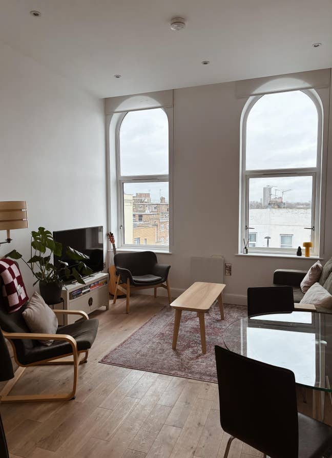 Sublet - Bright 1-Bed Flat - Clapham Junction Main Photo