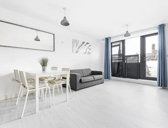 Room Available in Tooting Broadway Main Photo