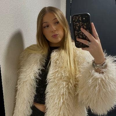 20yr Old Student looking for Buddy up Flat share Main Photo