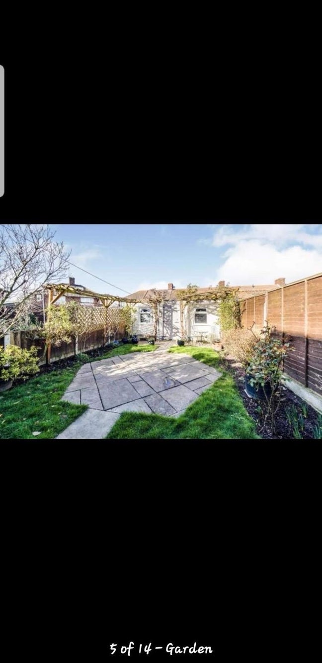 Single room available for boy/girl Main Photo