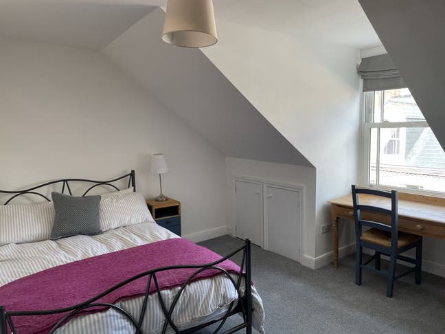 Large Room for Let - From 28/02/26 Main Photo