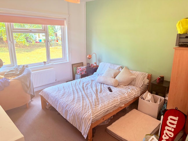 Double room with own bathroom, Newent Main Photo