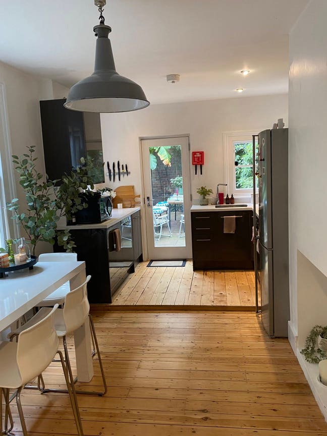 Room in Peckham with two housemates, available now Main Photo
