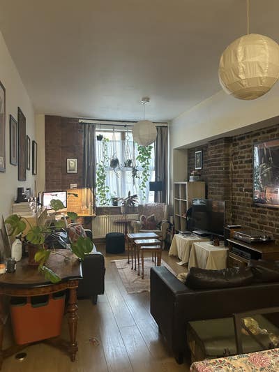 Double Room - Unique 2 Bedroom Flat  - Zone 1 Main Photo