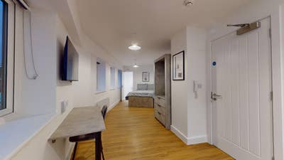 Studios available for 26/27 academic year! Main Photo