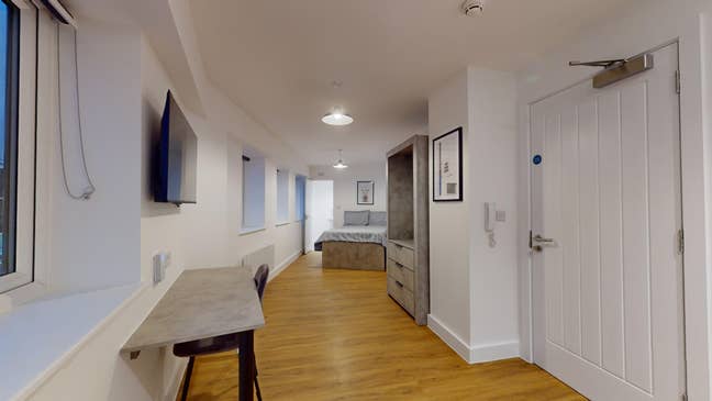 Studios available for 26/27 academic year! Main Photo