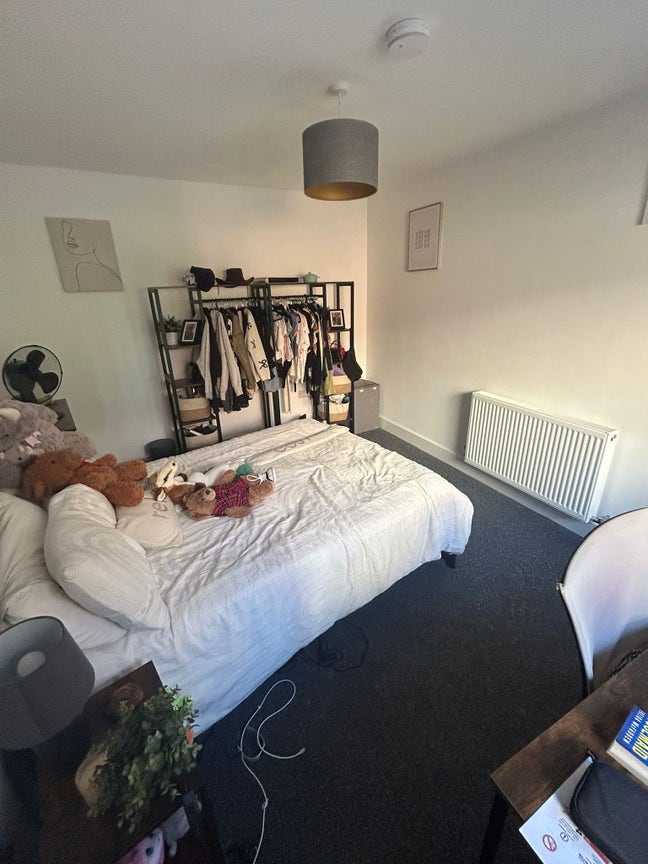 Lovely big double room in Pokesdown/Southbourne Main Photo