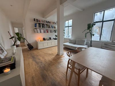 Design Led room in Notting Hill Main Photo