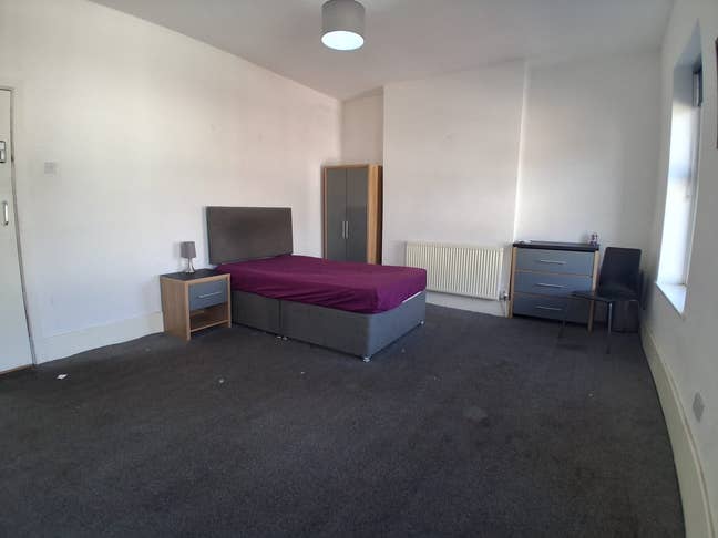 1 Double Room Available in L4! Ready 07/03/2026 Main Photo