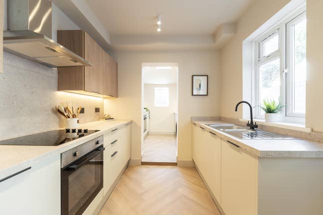 Brand New Furnished Room Available  Main Photo