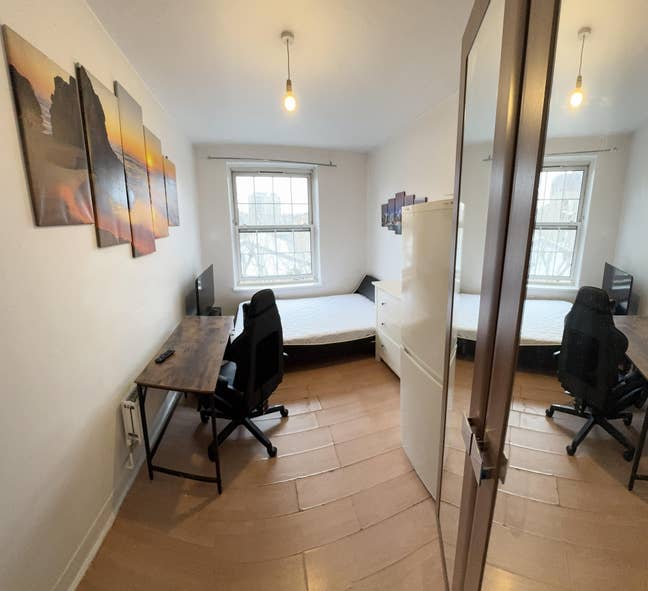 Cozy, quiet double room available! No extra cost. Main Photo