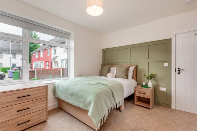 Stunning En-suite Room Main Photo