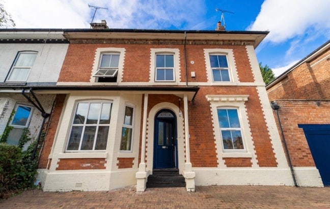 Rooms to rent in Edgbaston house share B5 Main Photo
