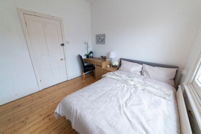 Sunny double room - South Ealing Main Photo