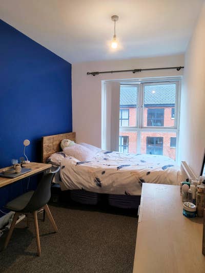 Spacious Room to rent in Manchester M13- Ardwick Main Photo