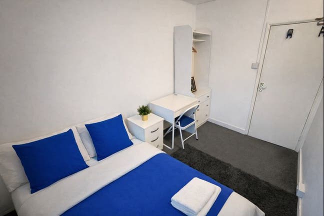 Cozy Double Room / Near Central London Main Photo