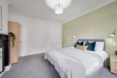 Beautiful double rooms in newly renovated house Main Photo
