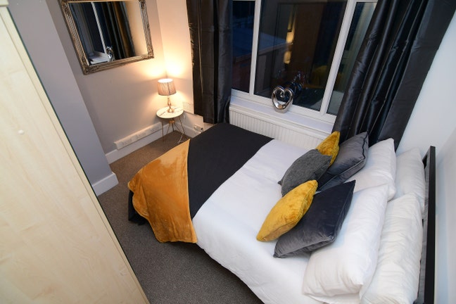 Burniston Grove - One Remaining Ensuite Room Main Photo