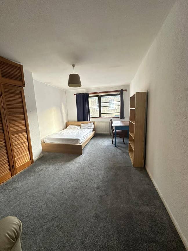 Two Double rooms near to station Inc. bills Main Photo